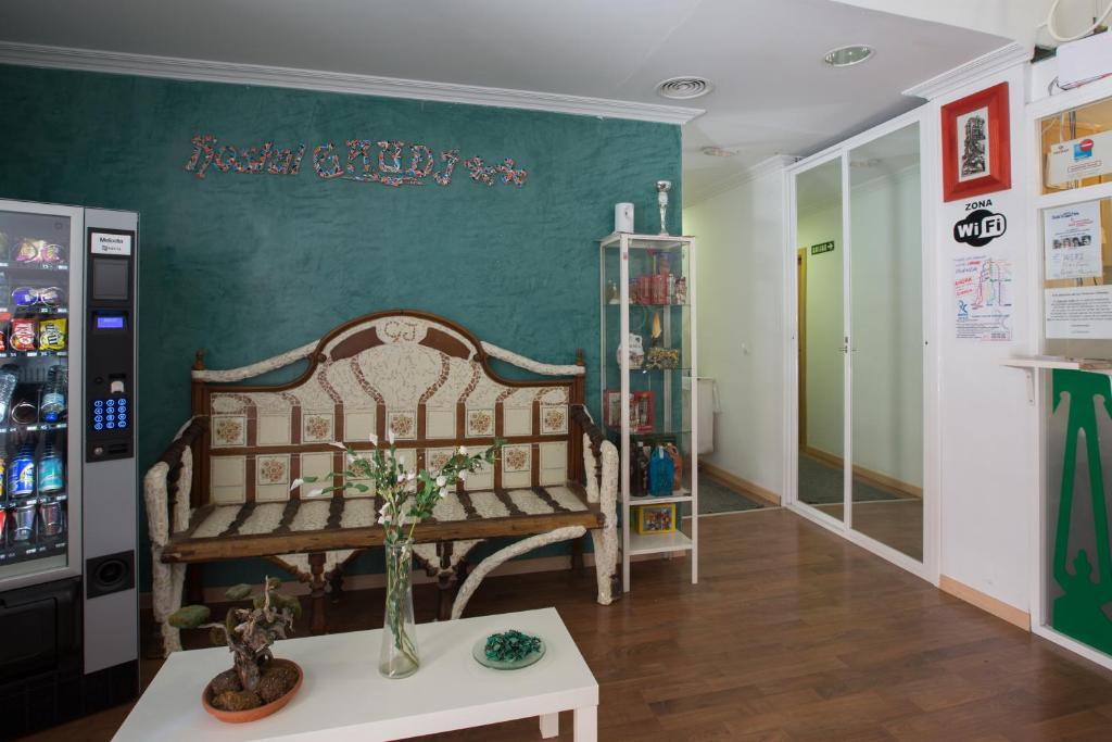 Hostal Gaudi Cuenca Cuenca  Exteriör bild