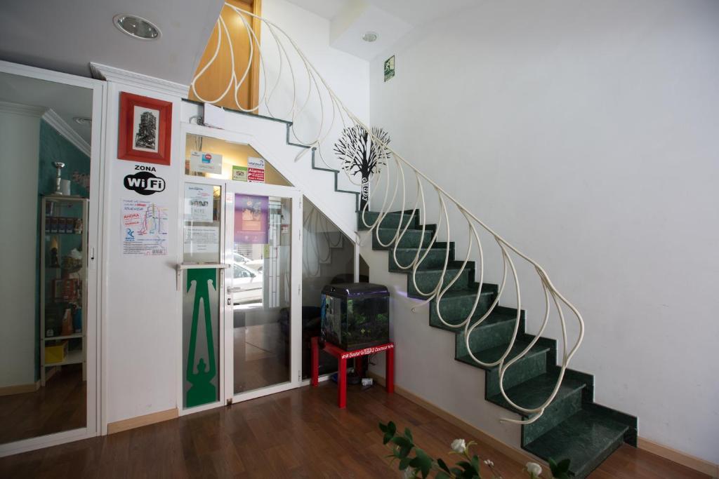 Hostal Gaudi Cuenca Cuenca  Exteriör bild